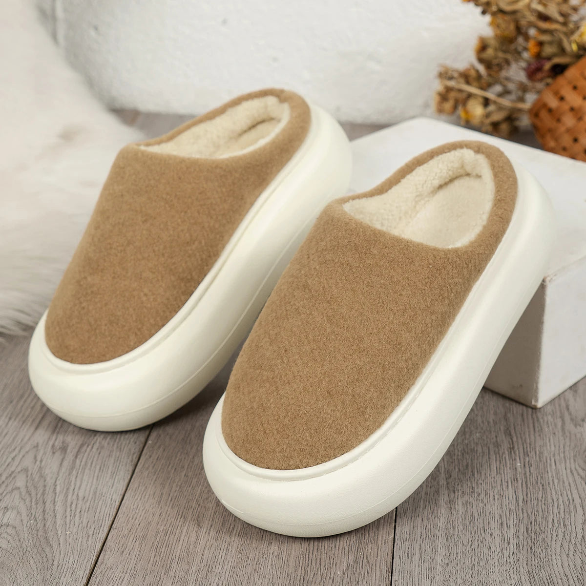 Zentrivo Warm Plush Indoor Winter Slippers for Women