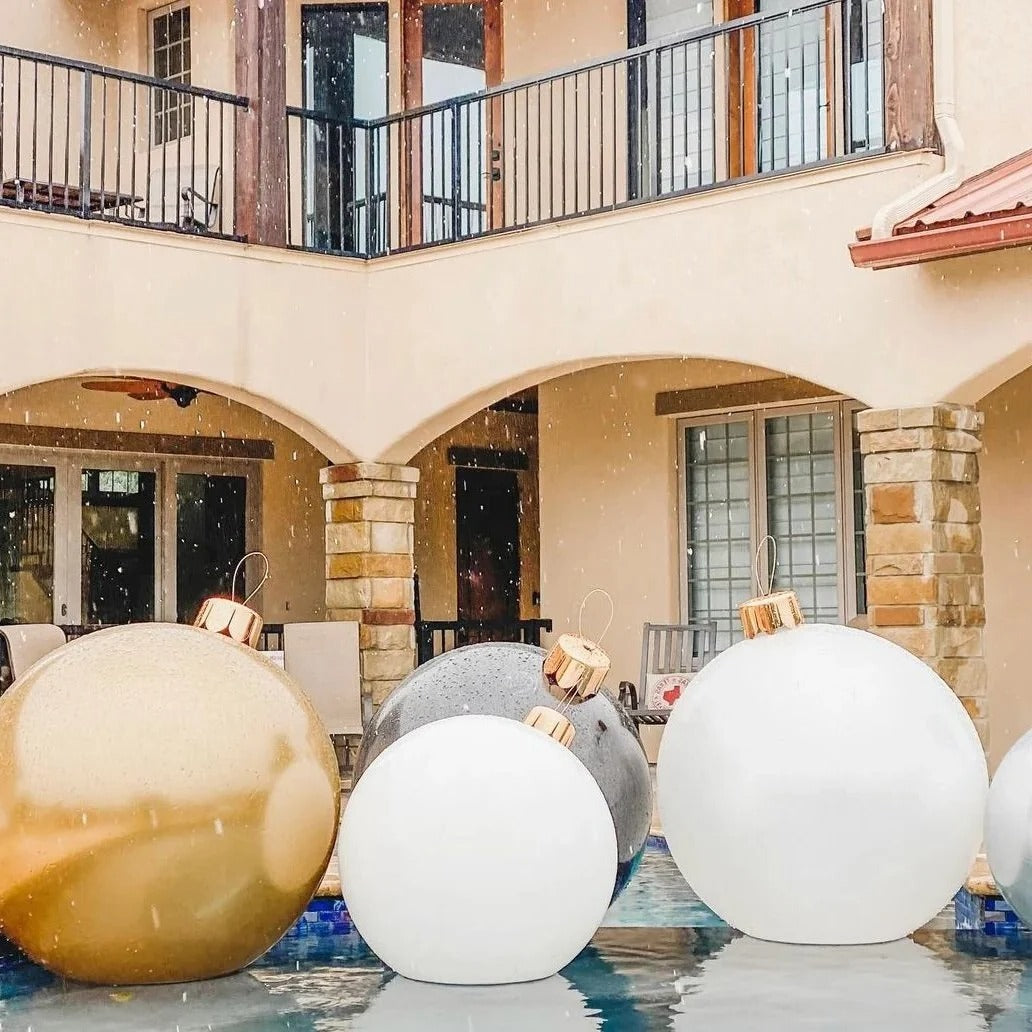 Zentrivo Inflatable Holiday Ball Decoration